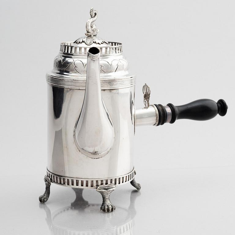 Fredrik Skough, kaffekanna, silver, (verksam 1824-1830) Borås. Empire.