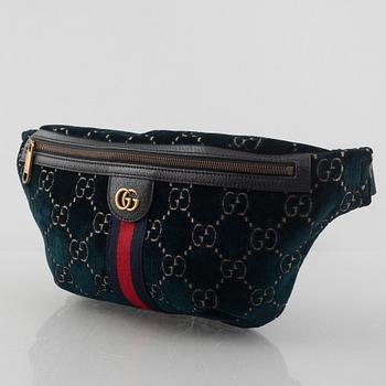 Gucci, "Sherry Line Belt Bag".