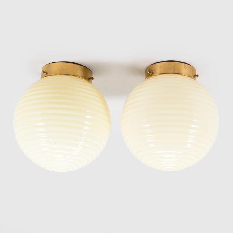 Paavo Tynell, katto-/ seinävalaisimia, 2 kpl, malli 2008, Taito 1930-luku.