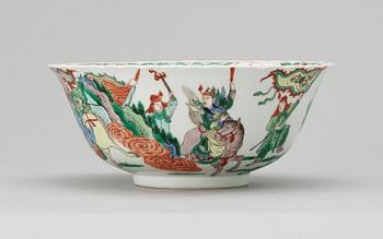 A famille vert bowl in Kangxi-style. Qing dynasty.