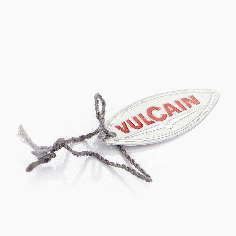 Vulcain, Cricket GMT, 42 mm, armbandsur, stål, automatisk.