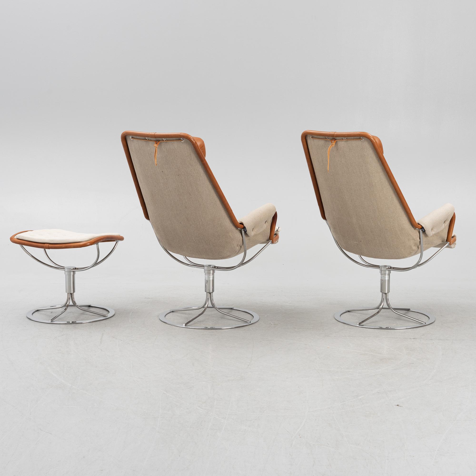 Bruno Mathsson, fåtöljer, ett par med en fotpall, "Jetson", Dux, 2000-tal.