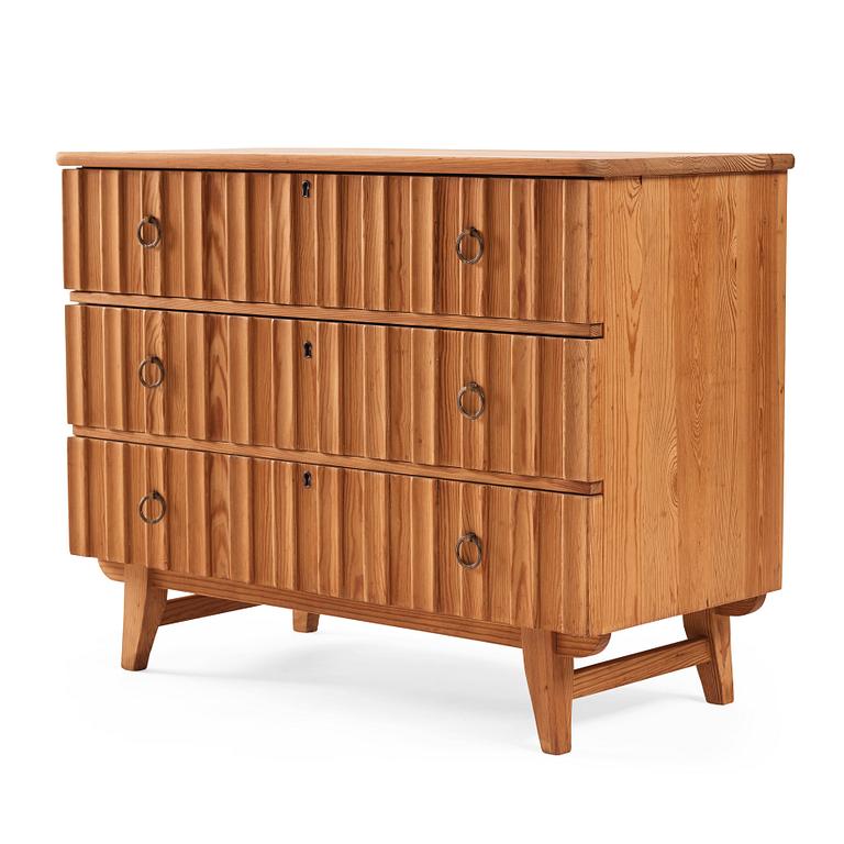 Göran Malmvall, a Swedish Modern pine chest of drawers, Karl Andersson & Söner Möbelfabrik, mid 20th century.