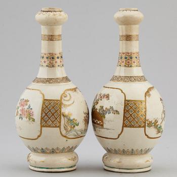 A pair of satsuma vases, Japan, Meiji (1868-1912).
