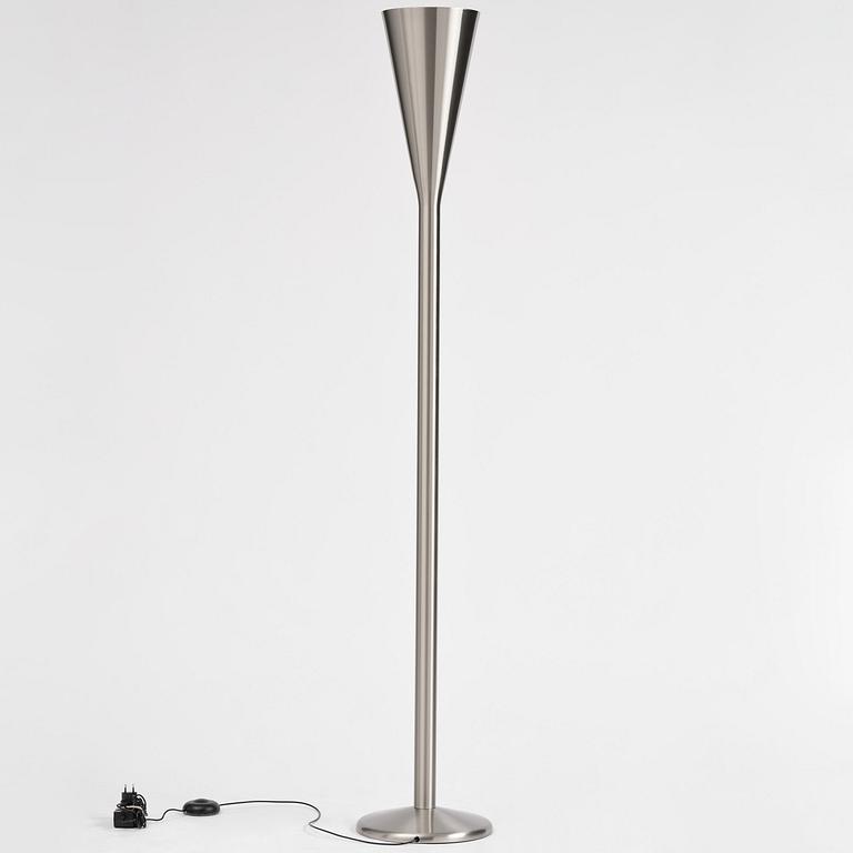 Pietro Chiesa, a "Luminator" floor lamp, Fontana Arte, Italy, 2018.
