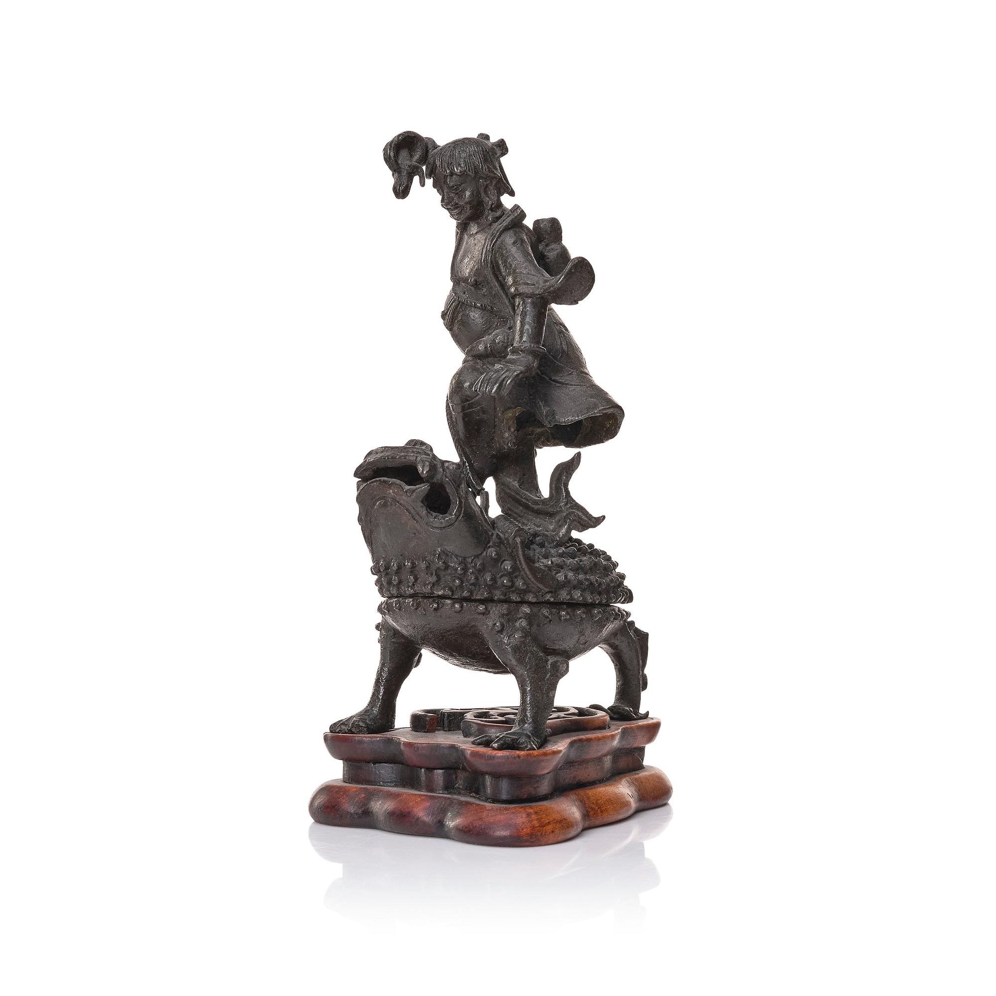 Skulptur/rökelsekar, brons. Qingdynastin, 1800-tal.