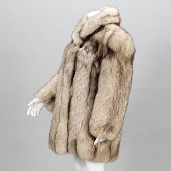 Vintage Off-white fox fur coat.