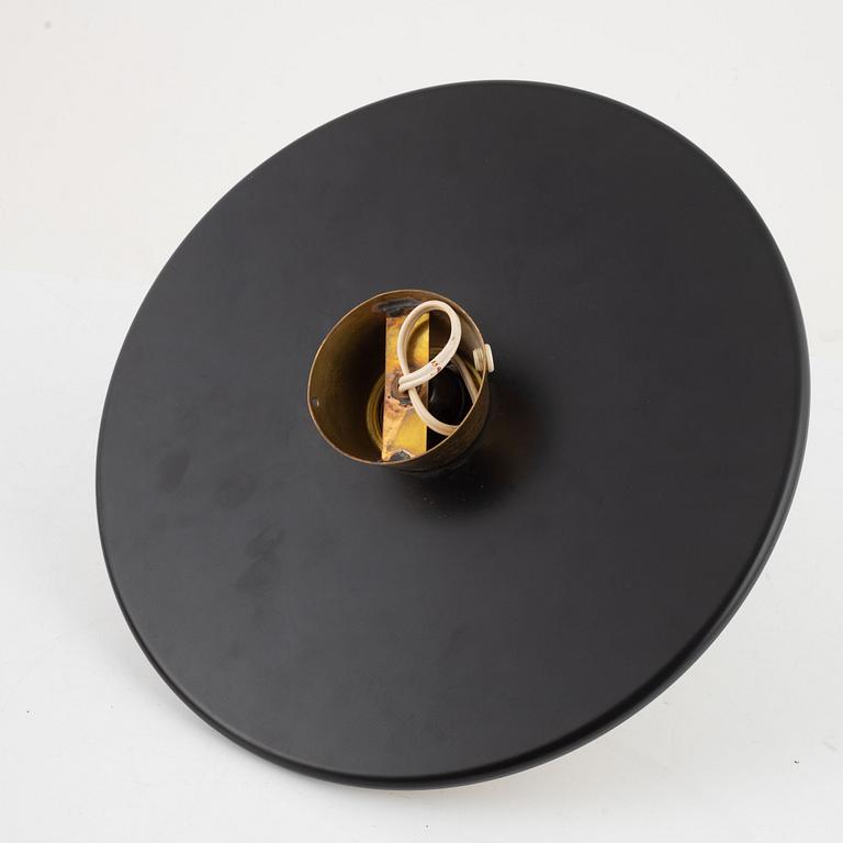Hans-Agne Jakobsson,  vägglampa, modell "S 1744", Hans-Agne Jakobsson AB, Markaryd, 1950-tal.