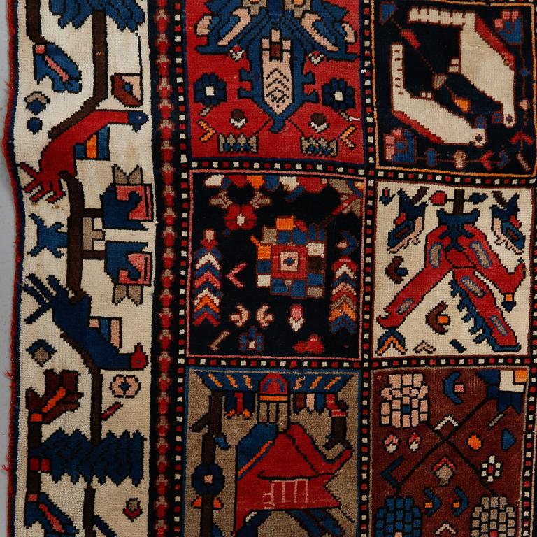 MATTA, Bachtiari, sent 1900-tal, ca 300x160 cm.