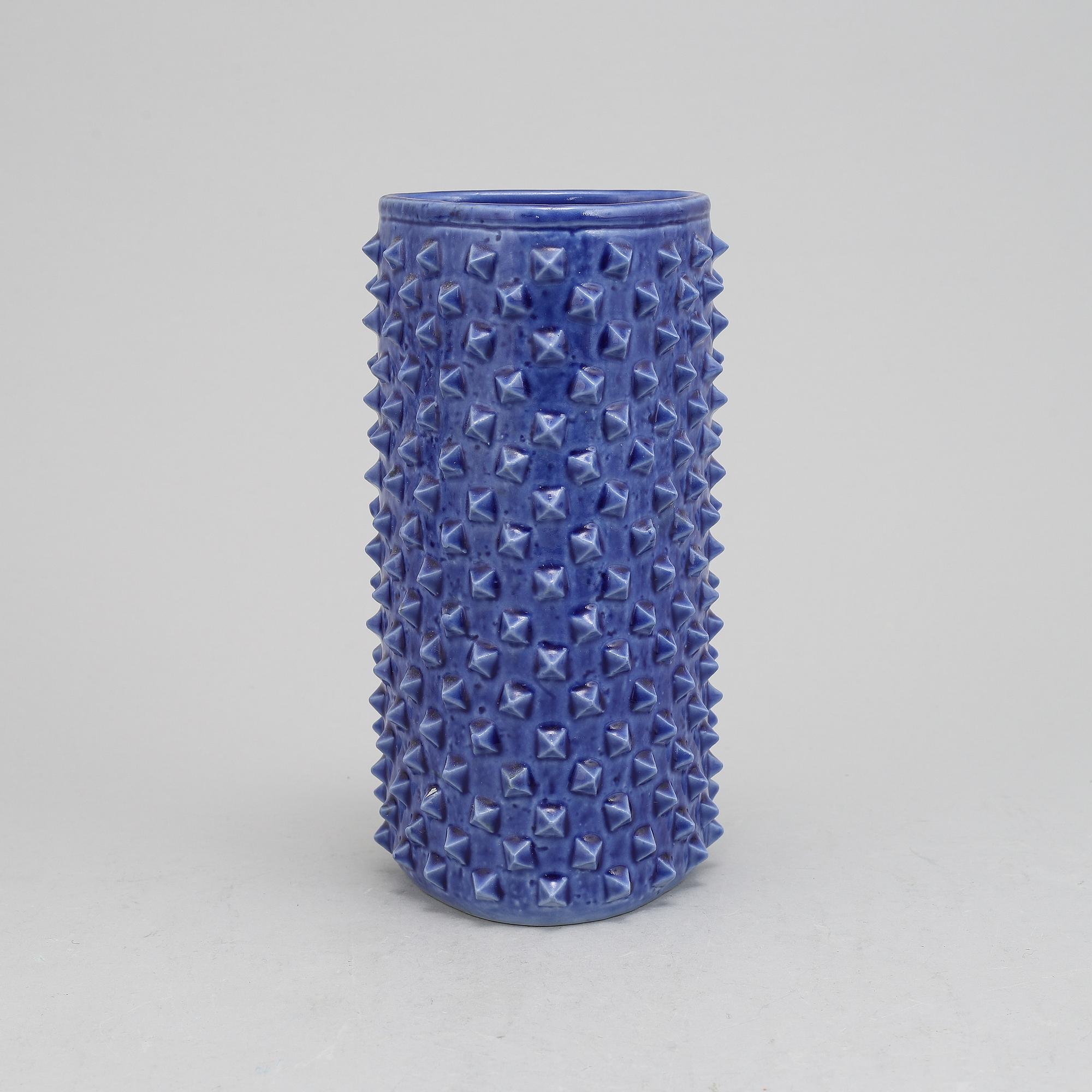 Gunnar Nylund, a stoneware vase, Rörstrand.