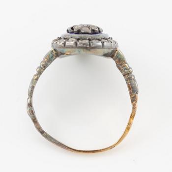 Ring, silver med koboltblå emalj och rosenslipade diamanter, med blommotiv.
