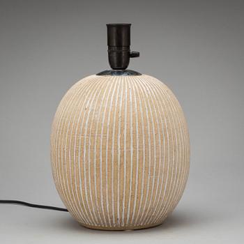 LAMPFOT, stengods, Edgar Böckman, monogramsignerad.