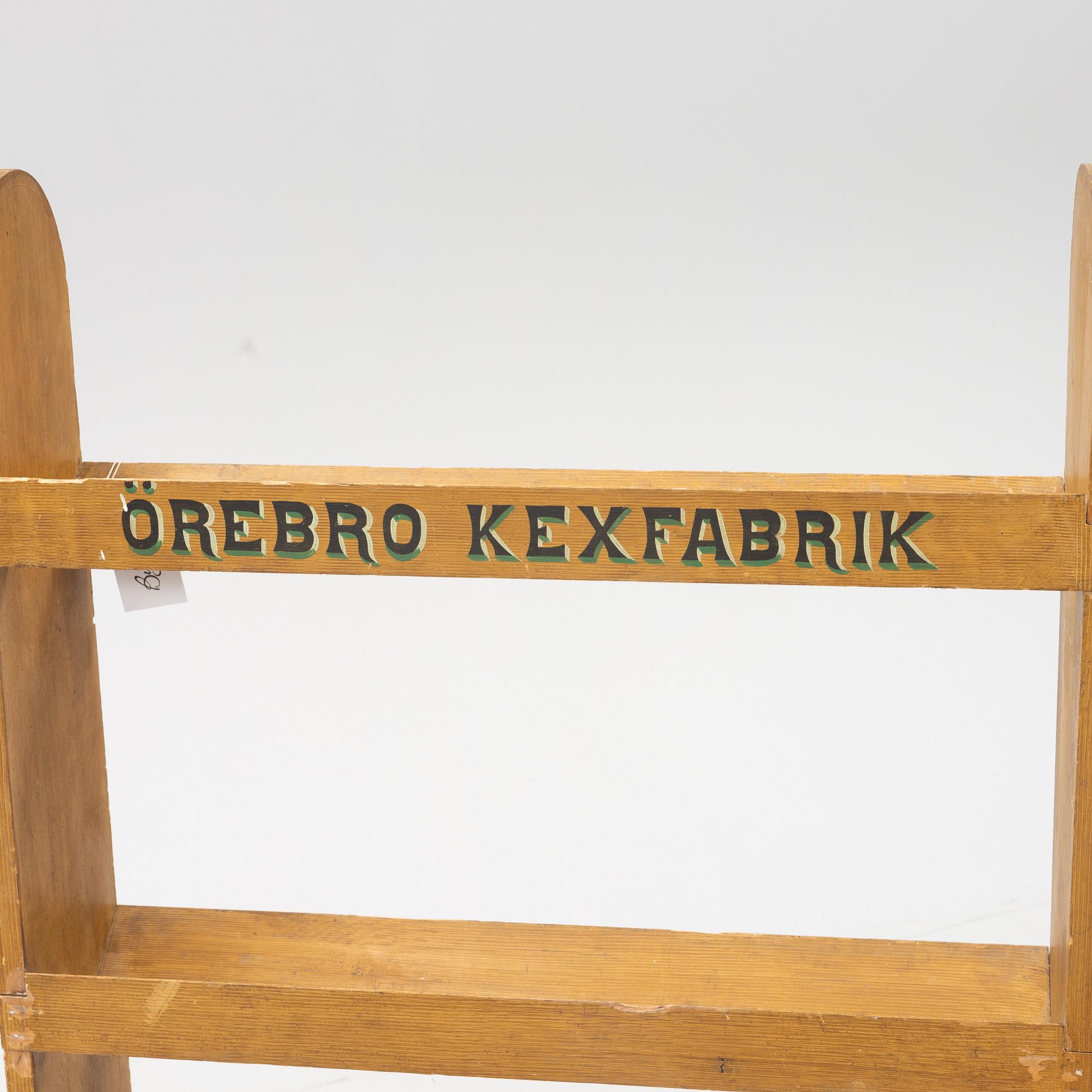 Reklamhylla, Örebro Kex, 1900-talets första hälft.