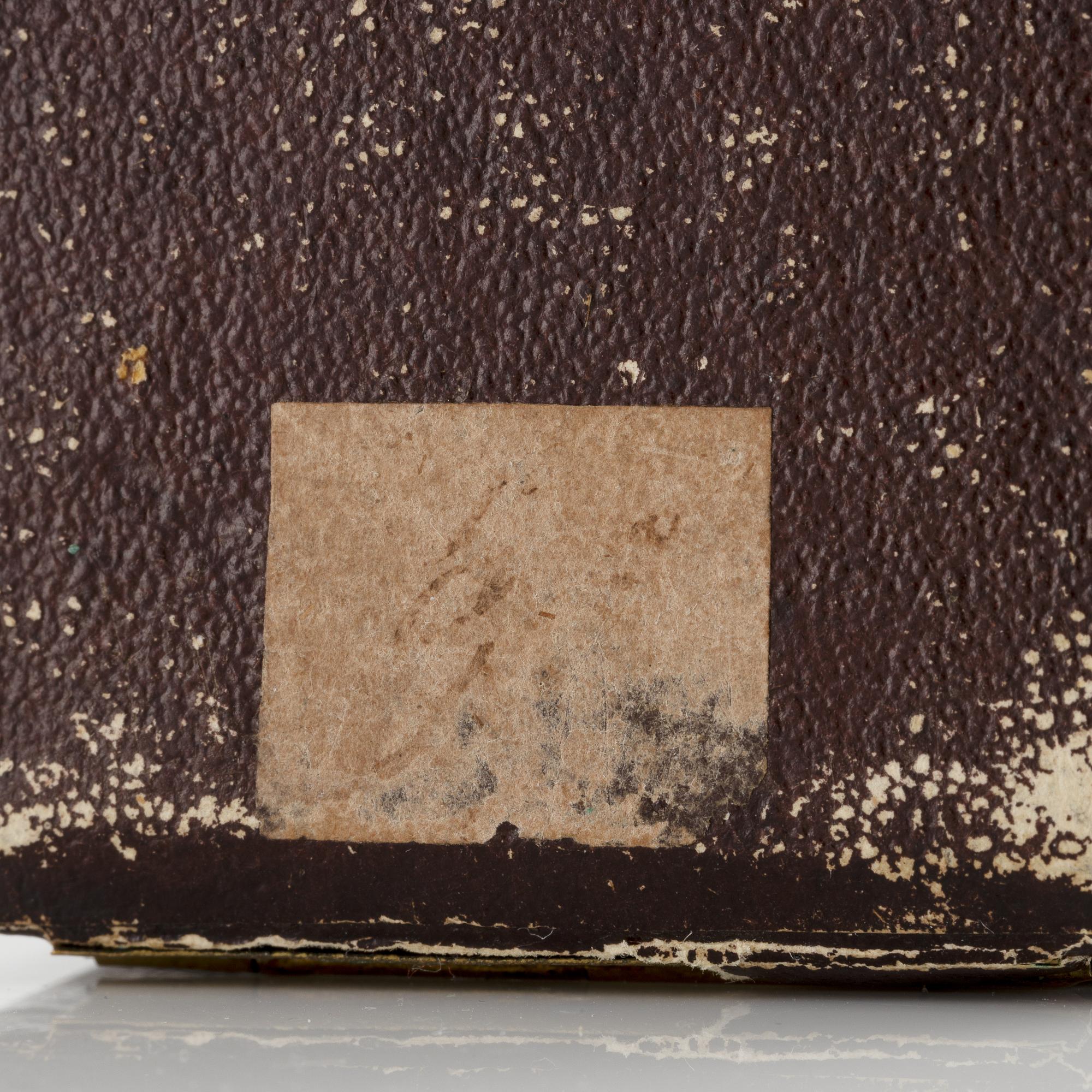 Brooch, 18K gold with pearl. 19th century.