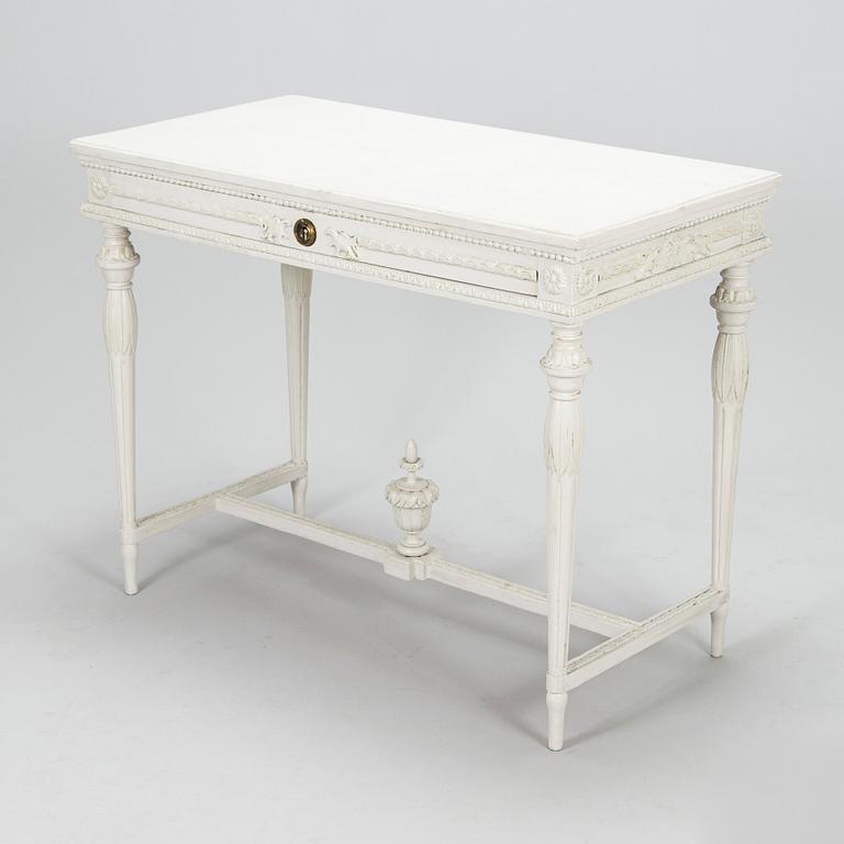 A late Gustavian style console table, first half of the 20th century.