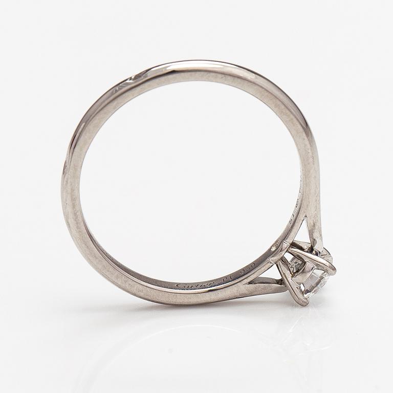 Cartier, A platinum ring with a ca. 0.27 ct diamond according to certificate. Marked Cartier, 51, 62039B.