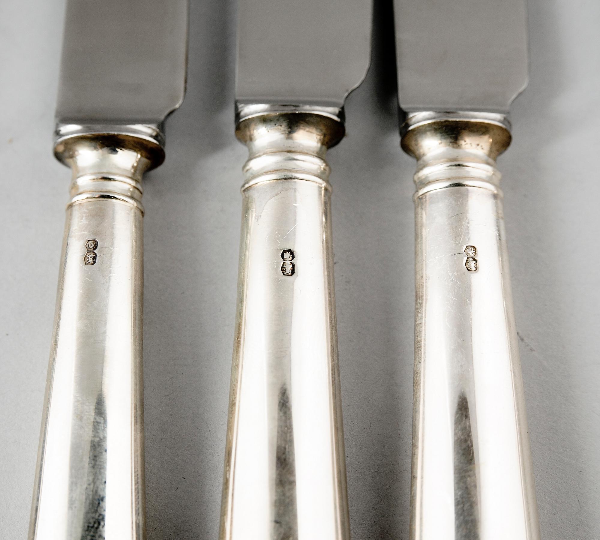 BESTICK, 12 st, silver, Sheffield 1940. Tot vikt m knivblad ca 786 g.