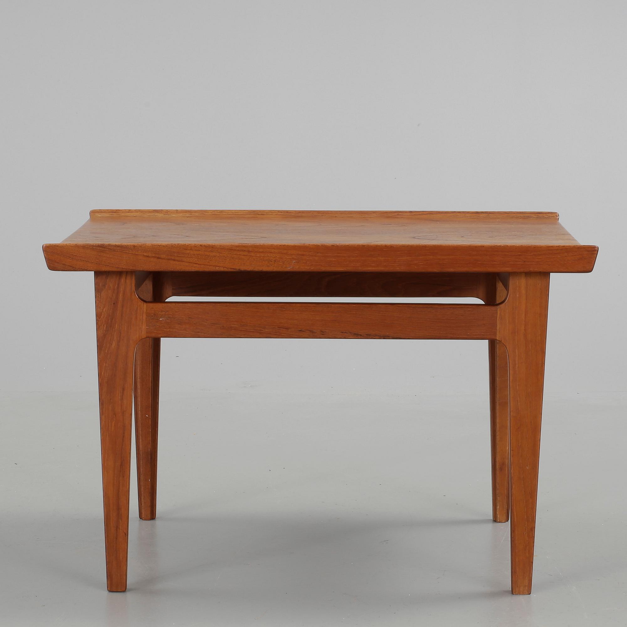 BORD, Finn Juhl, France & Son, omkring 1900-talets mitt.