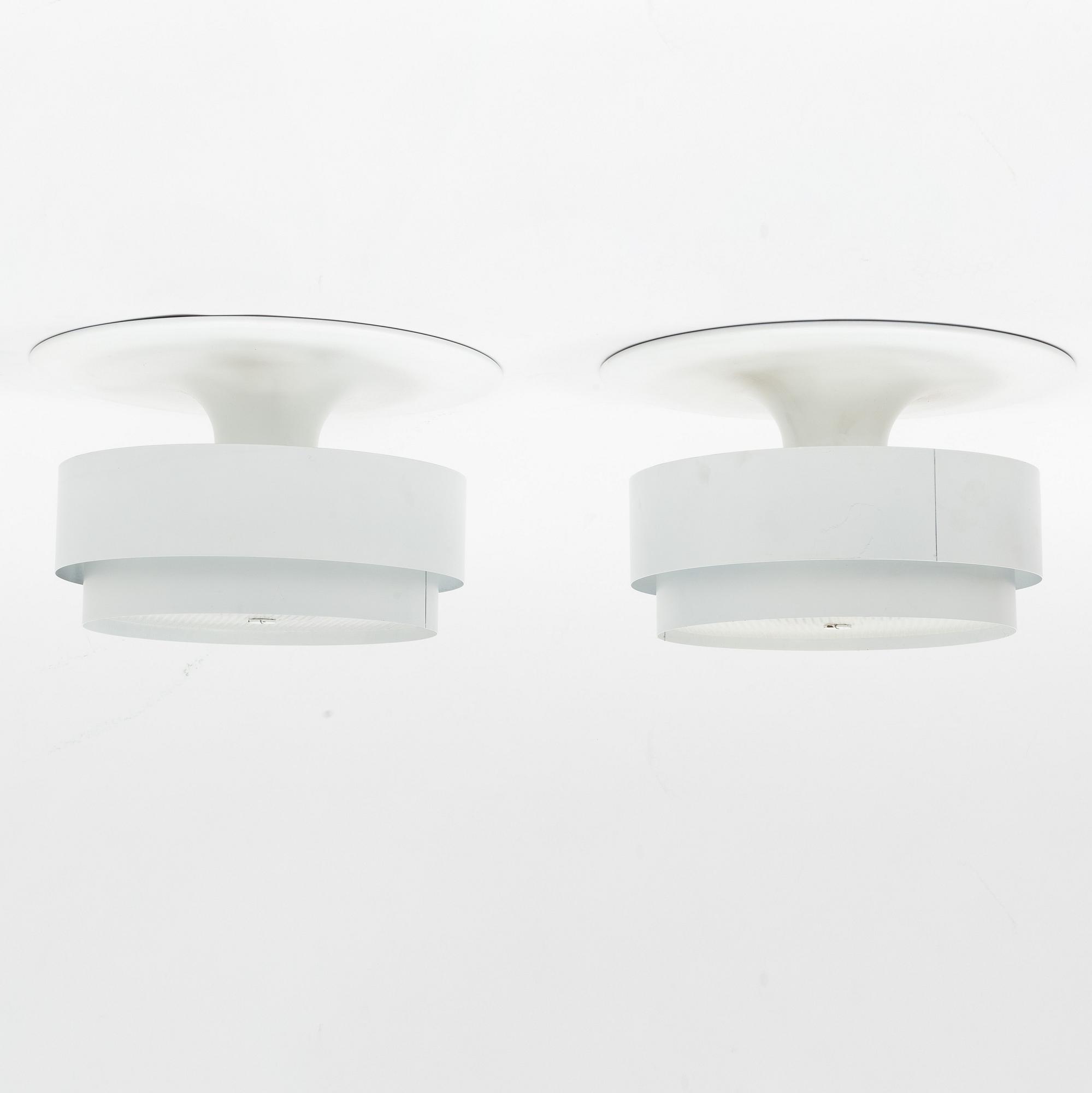 A pair of ceiling lamps by Hans-Agne Jakobsson, Ateljé Lyktan, end of the 20th Century.