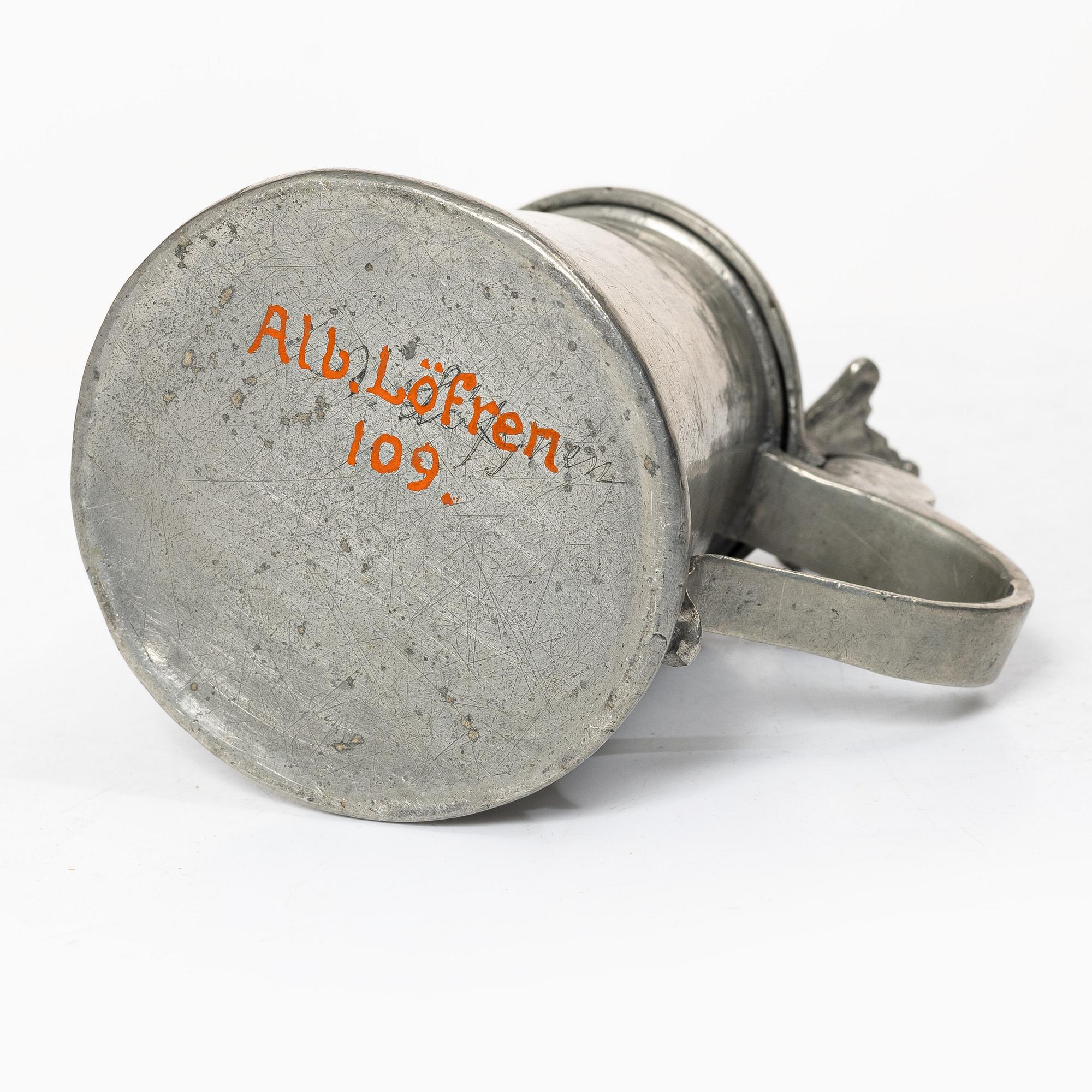 Measure vessel, pewter, half-quart by Gudmund Östling, Vimmerby, 1788 with an earlier lid.