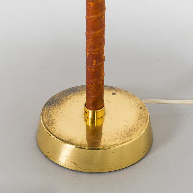 Lisa Johansson-Pape, bordslampa, Stockmann Orno, 1900-talets mitt.