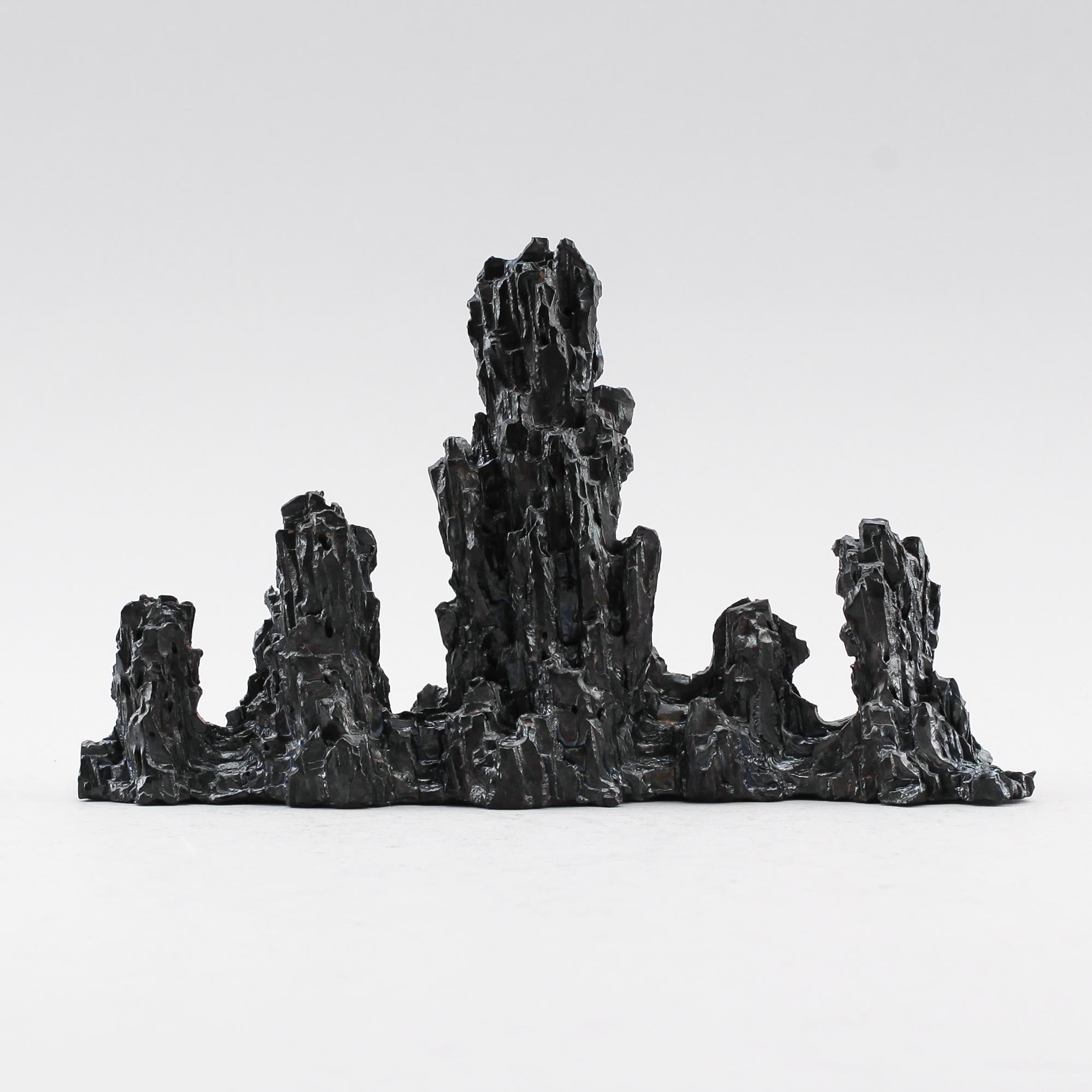 SKULPTUR, porslin, Kina, möjligen 1900-tal.