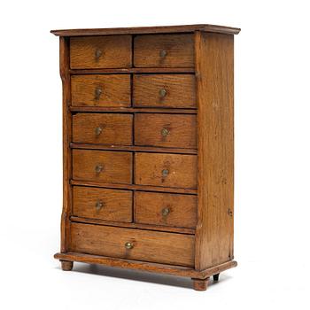 Miniature chest of drawers, early 20th century.