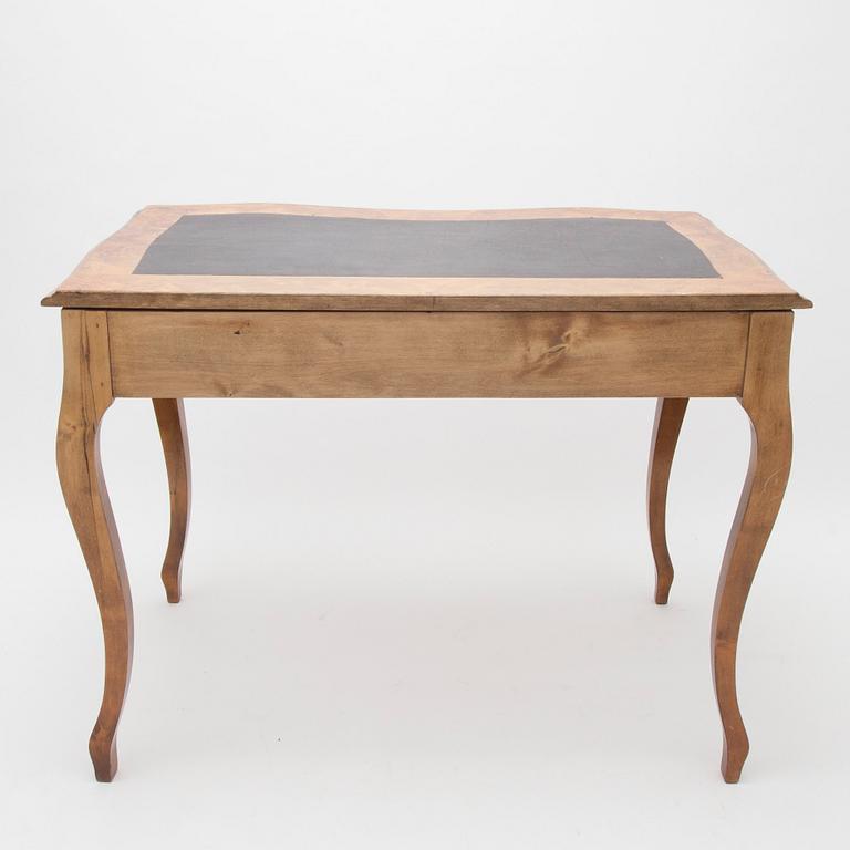 DAMSKRIVBORD, nyrokoko, 1800-talets slut.