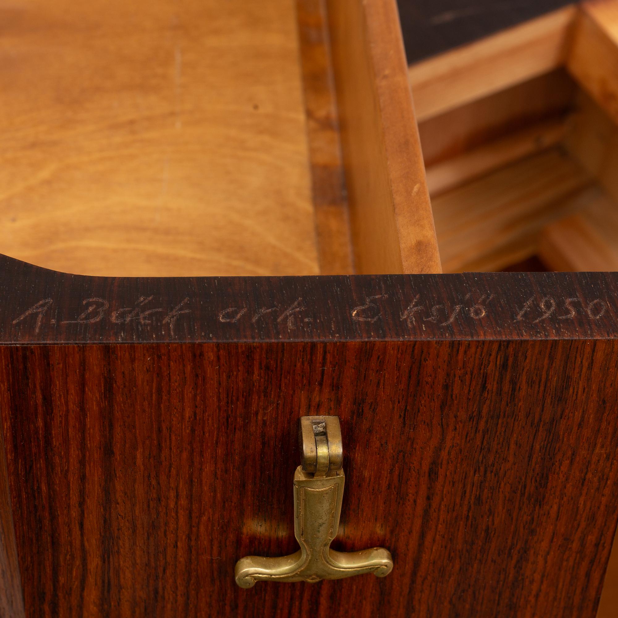 Axel Bäck, skåp, Eksjö, signerat och daterat 1950.