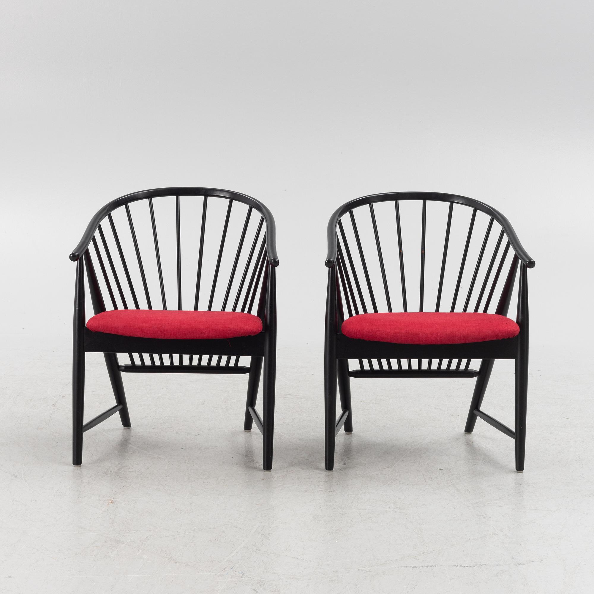 Sonna Rosén, karmstolar, ett par, "Solfjädern", Gemla, 2004-05.