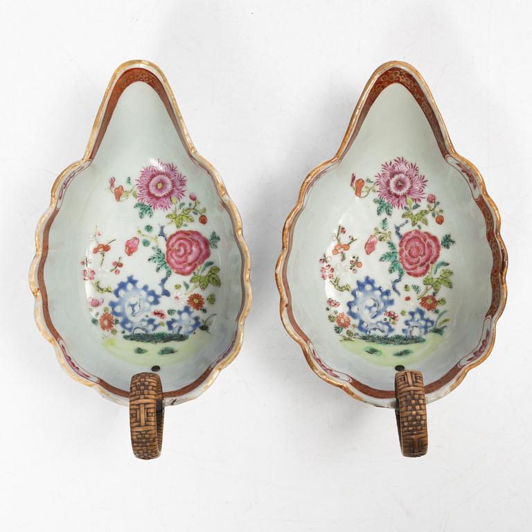 A pair of porcelain sauce bowls, China, Qianlong (1736-95).