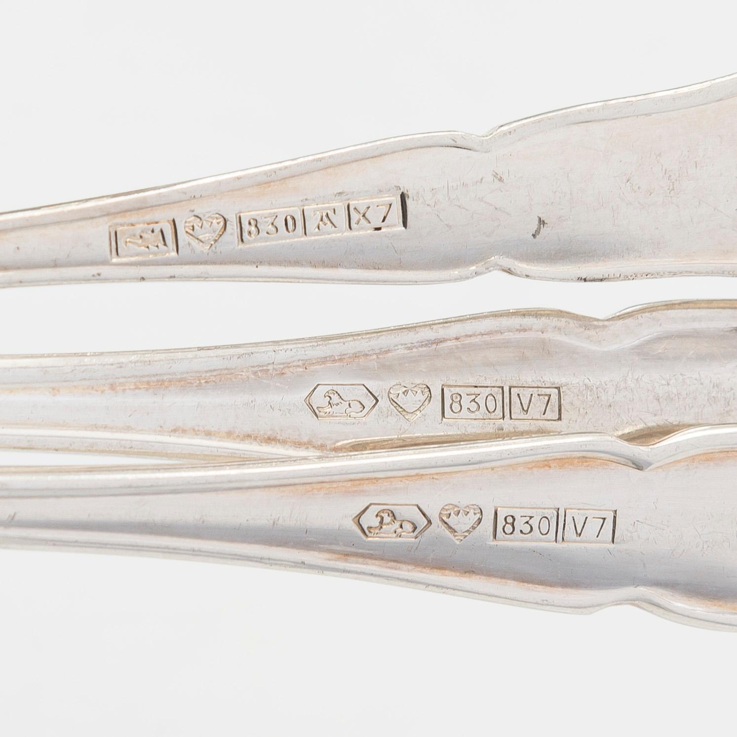 A 56-piece set of 'Chippendale' silver cutlery,  Auran Kultaseppä, Turku and Kultakeskus Hämeenlinna 1975-82.