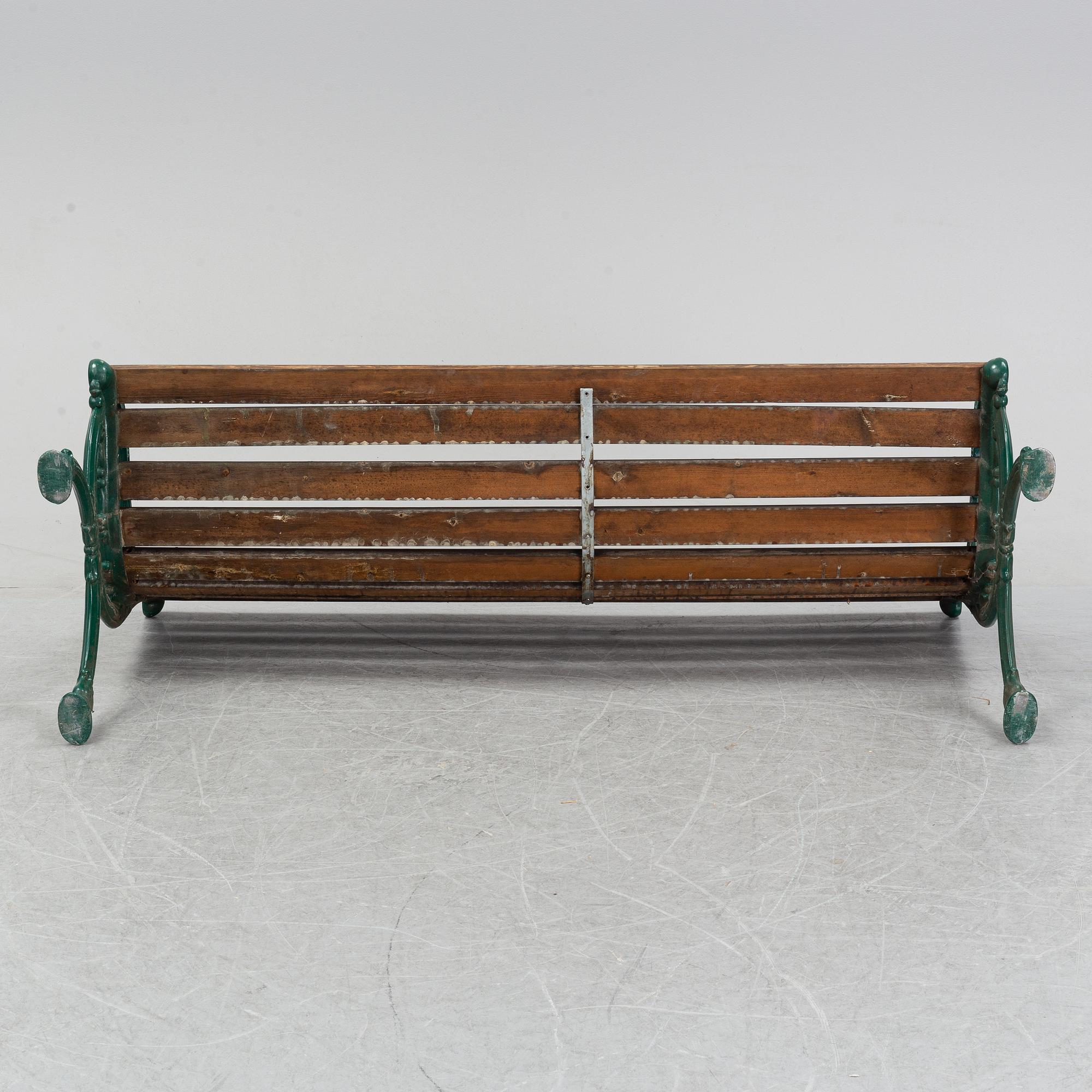 A five piece Byarum suite of garden furniture, late 20th Century.