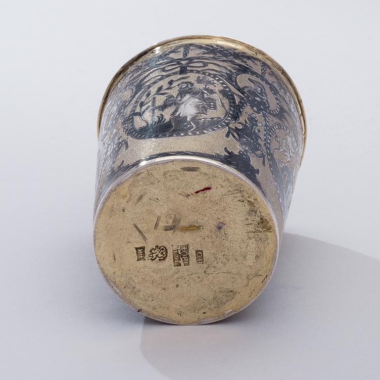 BÄGARE, förgyllt silver med niello dekor, Moskva 1804, oidentierad guldsmed, vikt 98 g.