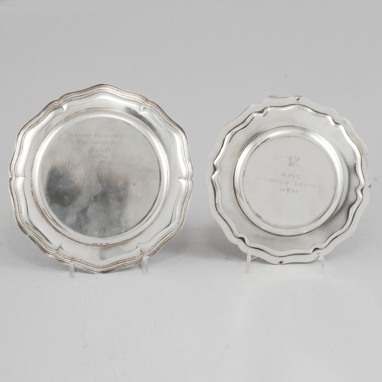 TALLRIKAR, 9 + 2 st, silver, C G Hallberg och K Andersson, Stockholm, 1920-tal, total vikt 2060 g.