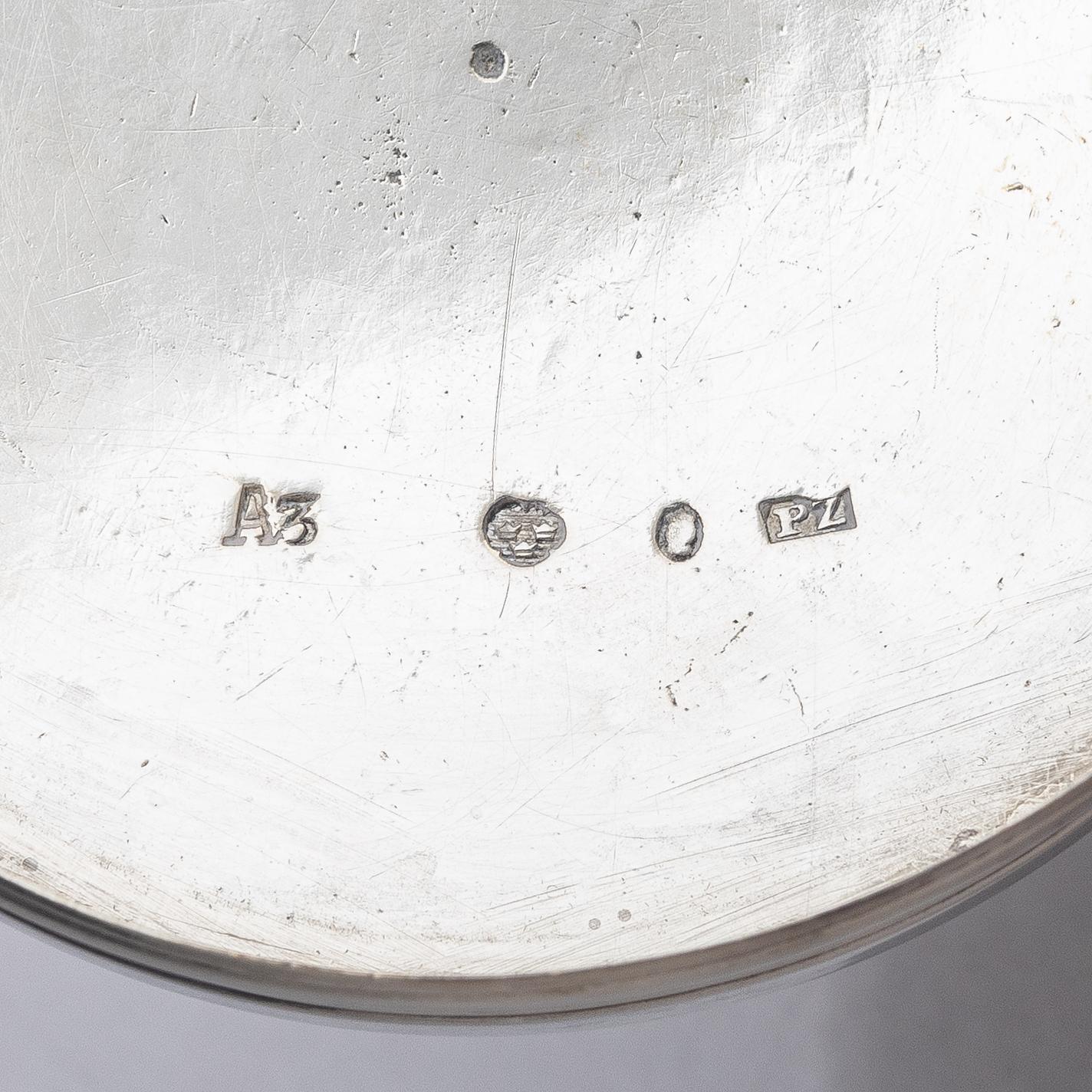 A Swedish 19th century silver mustard pot and spoon, mark of Pehr Zethelius, Stockholm 1807.