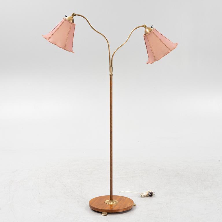 A 1930-40s floor lamp.