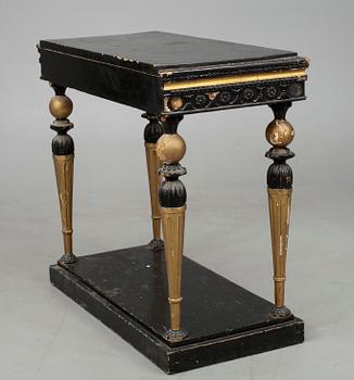 KONSOLBORD, sengustaviansk, 1800-talets början.