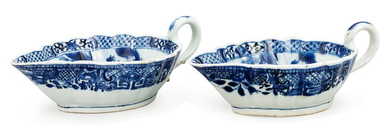 A pair of blue and white sauce boats, Qing dynasty. Qianlong (1736-95).