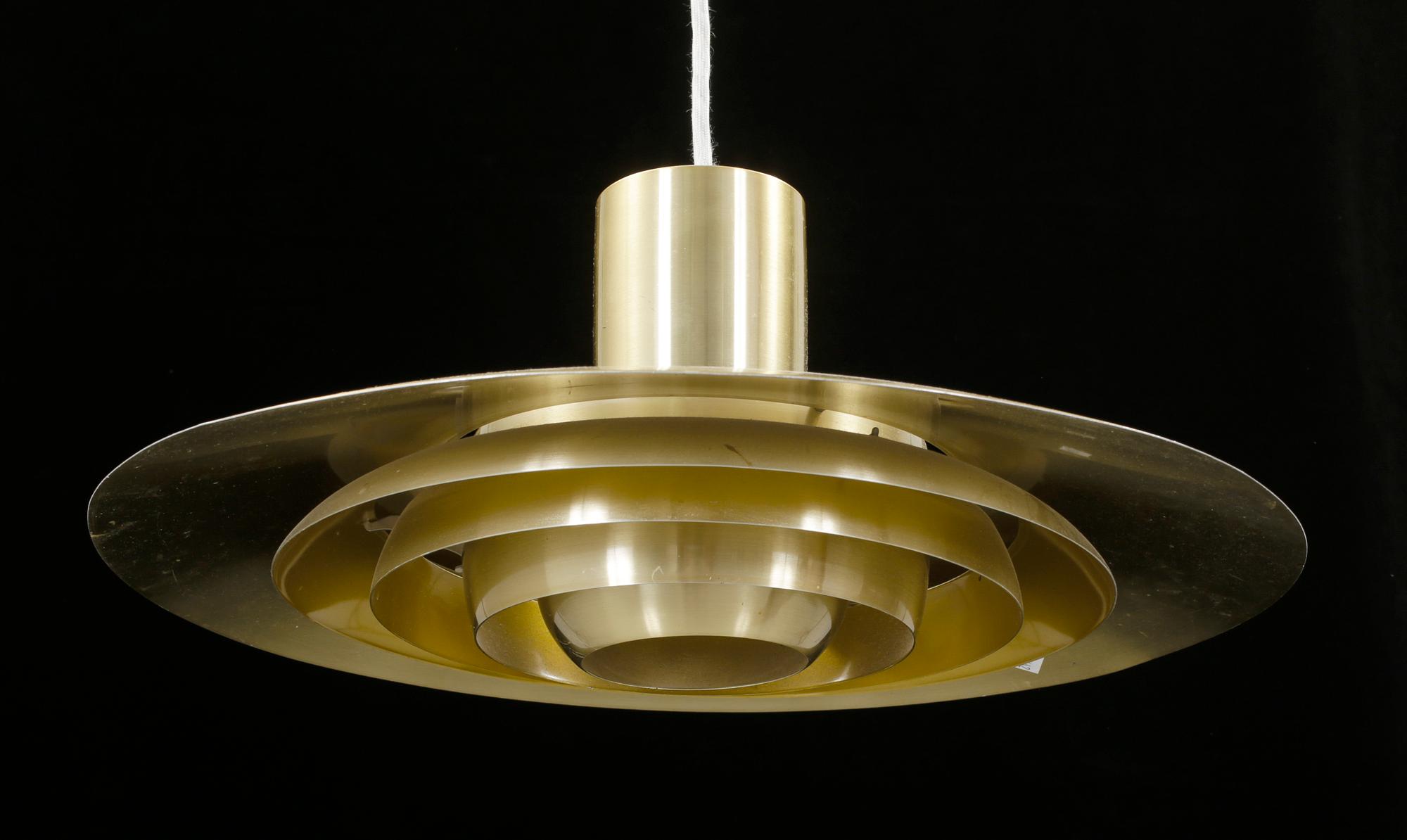 TAKLAMPA, Preben Fabricius & Jörgen Kastholm, Nordisk Solar Kompagni. Modellen formgiven 1963.