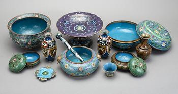 PARTI CLOISONNÉ, 13 delar, 1800/1900-tal.