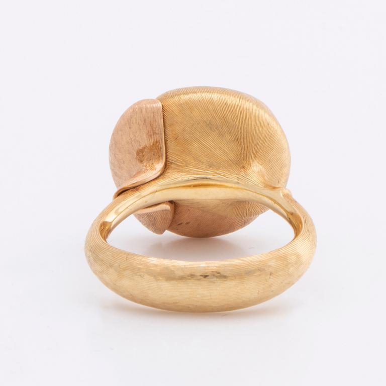LYNGGAARD RING Lotus collection 18K gold w 1 moonstone and brilliant-cut diamonds total 0,05 ct TW VS, original box.