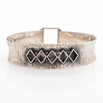 Väinö Hamara, armband, silver, Helsingfors, 1965.