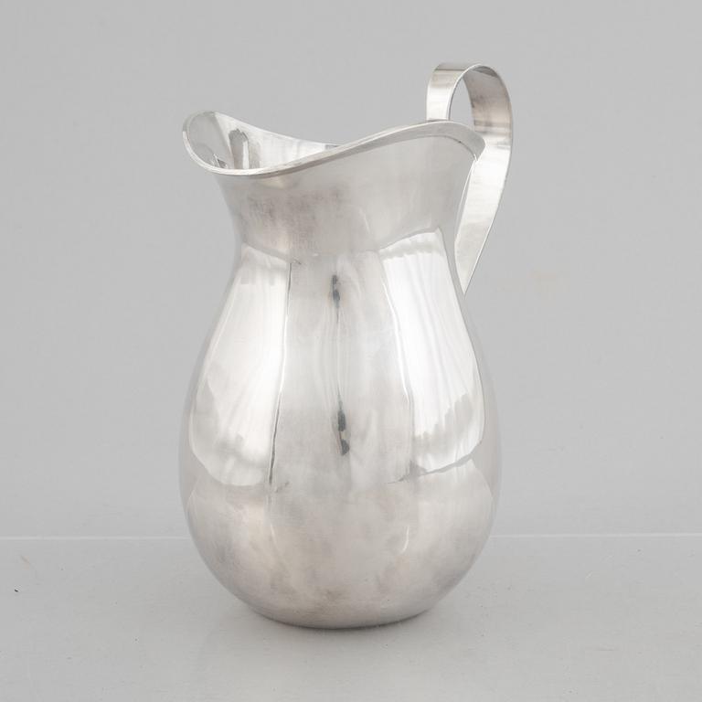 Kanna, silver, Wallens Guld- och Silversmide, Stockholm 1951.