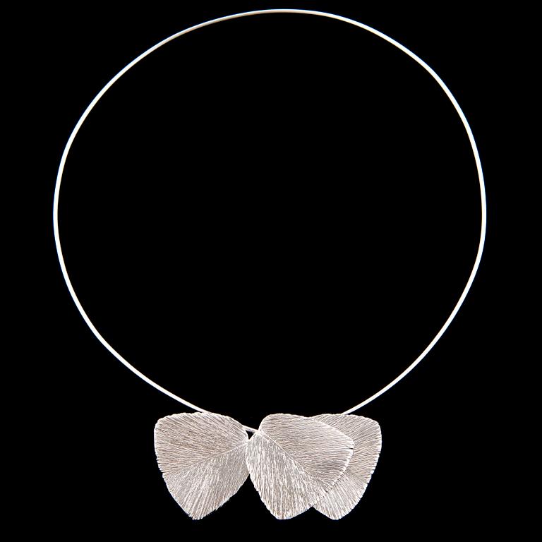 JAANA JUNKKAALA, NECKLACE and EARRINGS, "Serenity", silver. 2018.