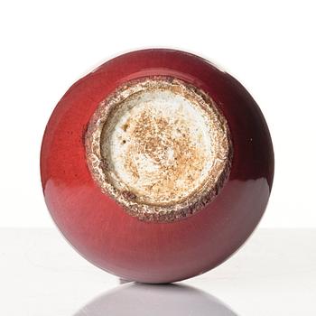 A Chinese flambé glazed vase, Qing dynasty, 19th century.