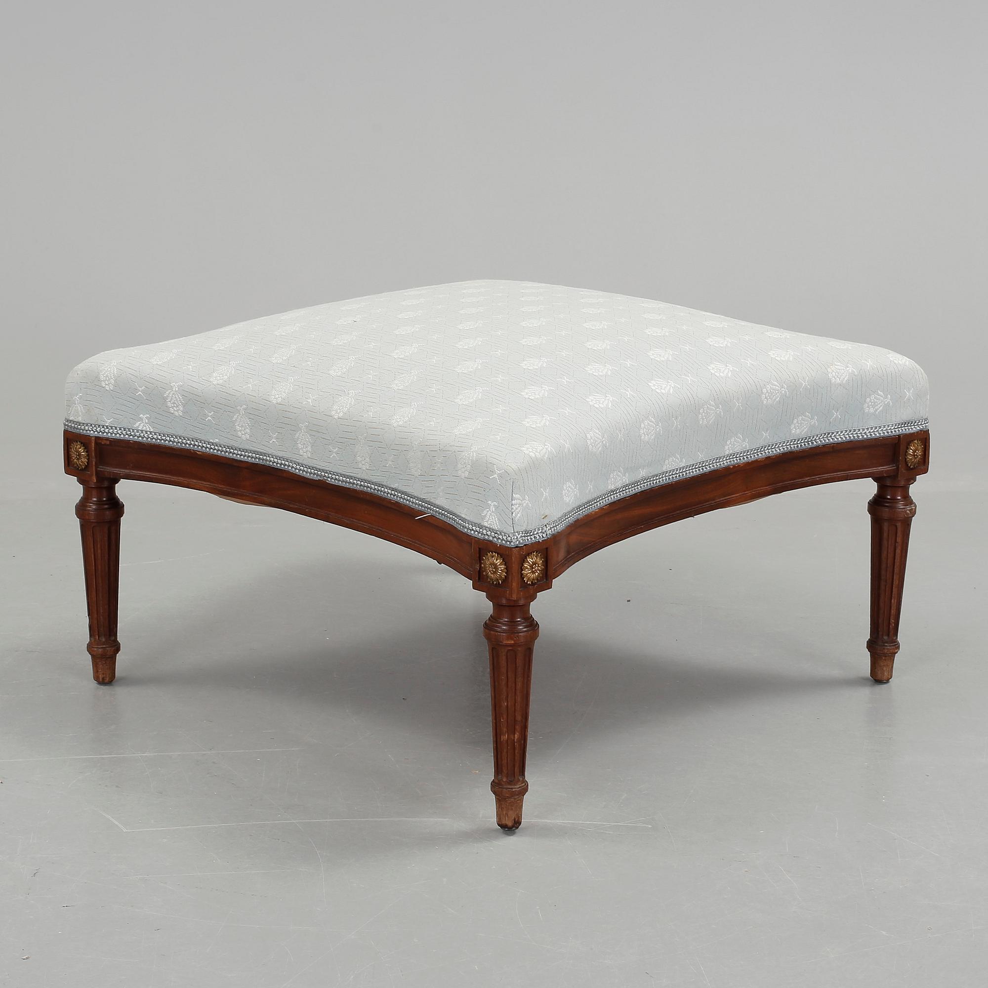 TABURETT, gustaviansk stil, 1900-talets mitt.