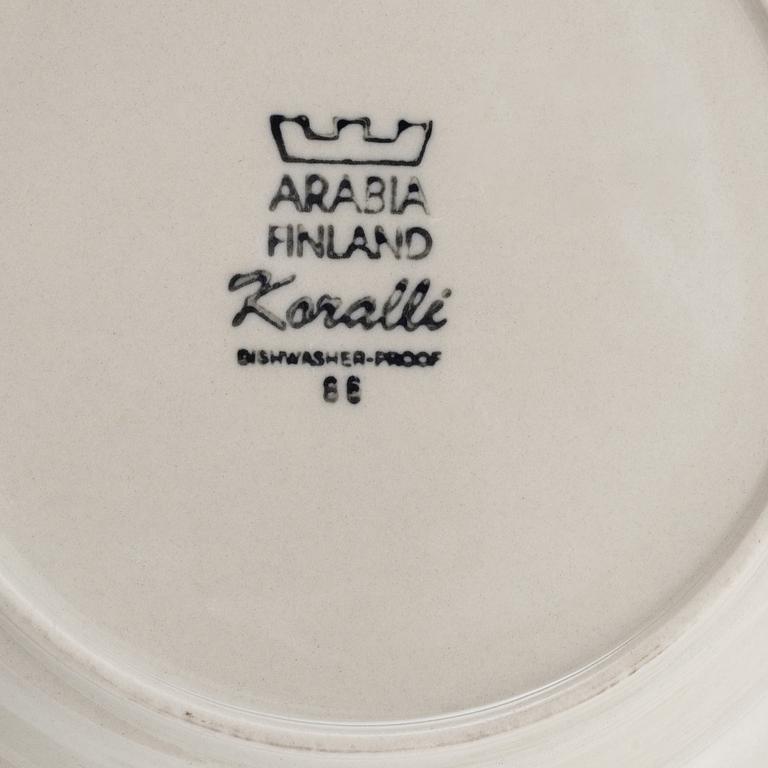 Ulla Procopé, a set of 36 service parts, "Koralli", Arabia, Finland.