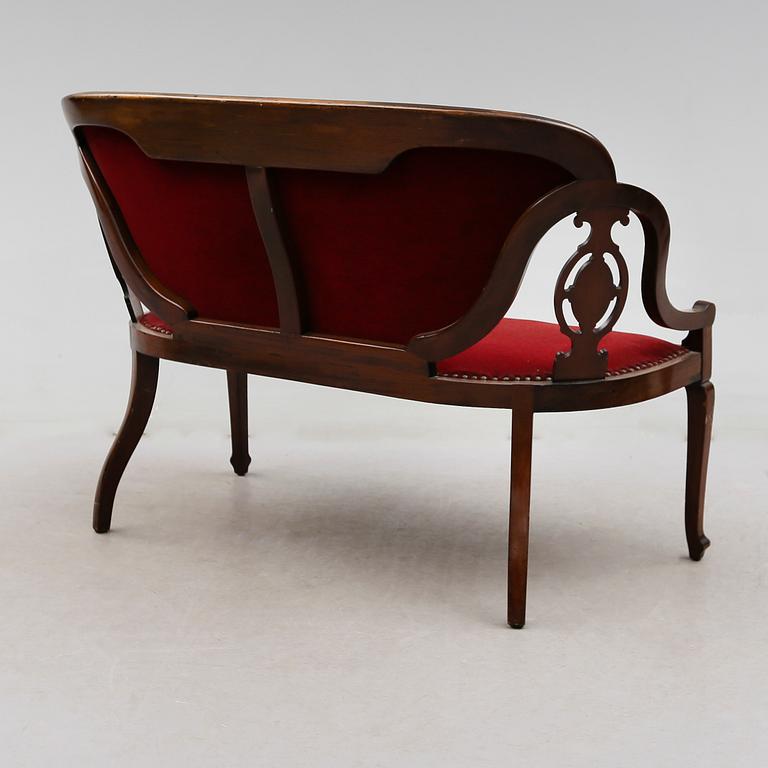 SOFFA, England, 1900-talets första hälft.