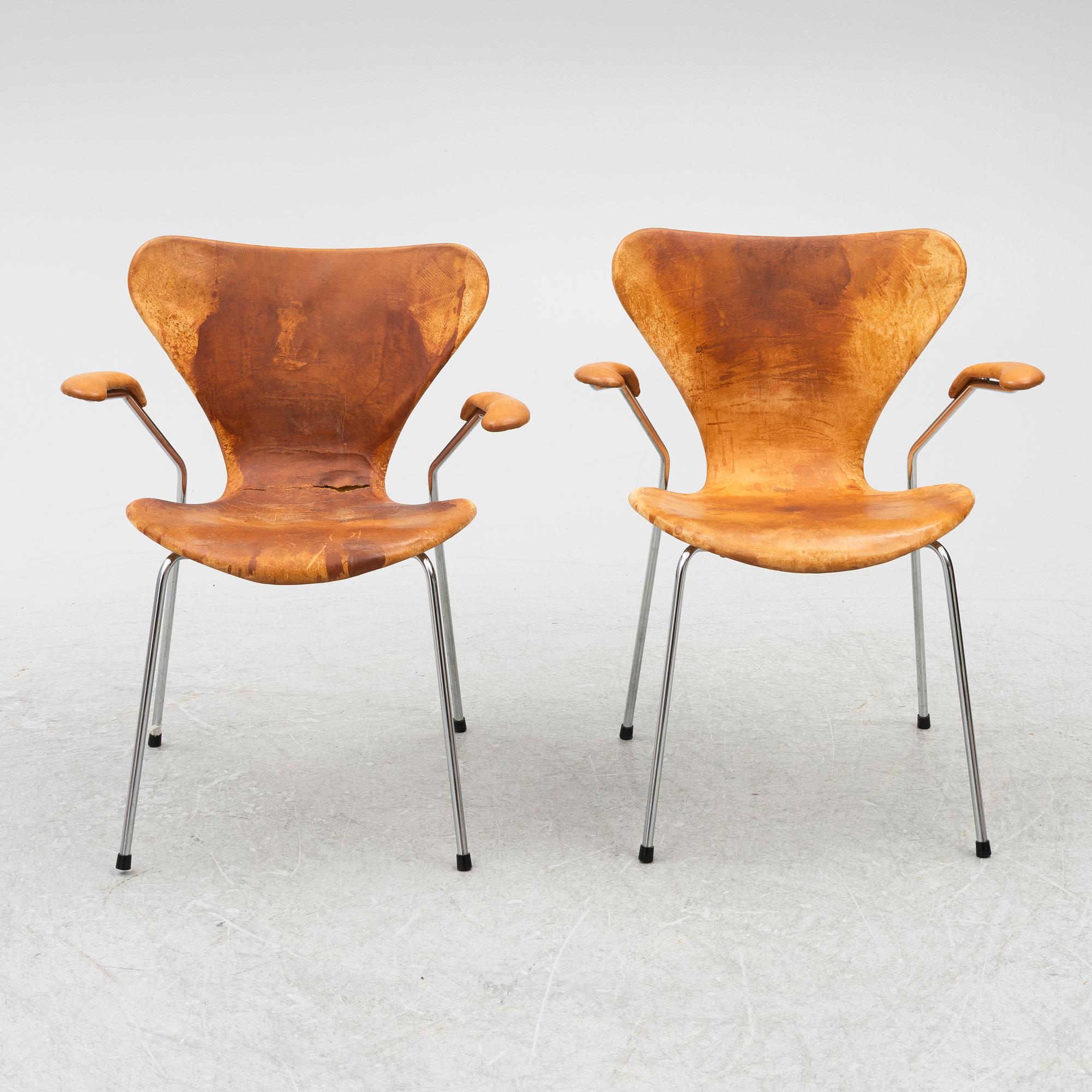 Arne Jacobsen, stolar, 8 st, "Sjuan", Fritz Hansen, Danmark, 1980-tal.
